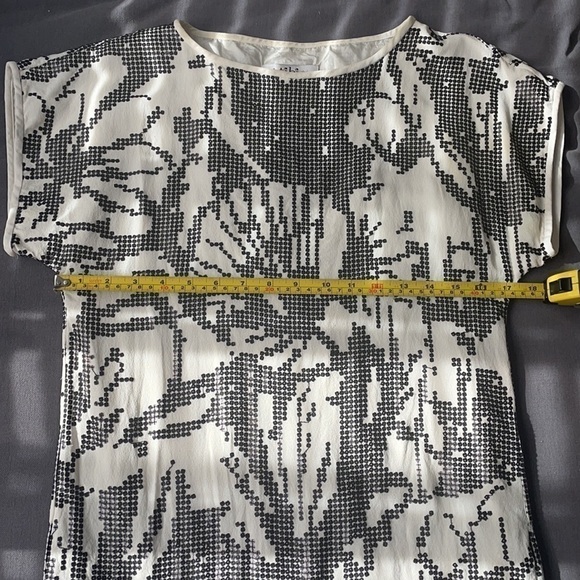 TIBI White With Black Sequins Pull Over Silk Dress - Picture 14 of 16